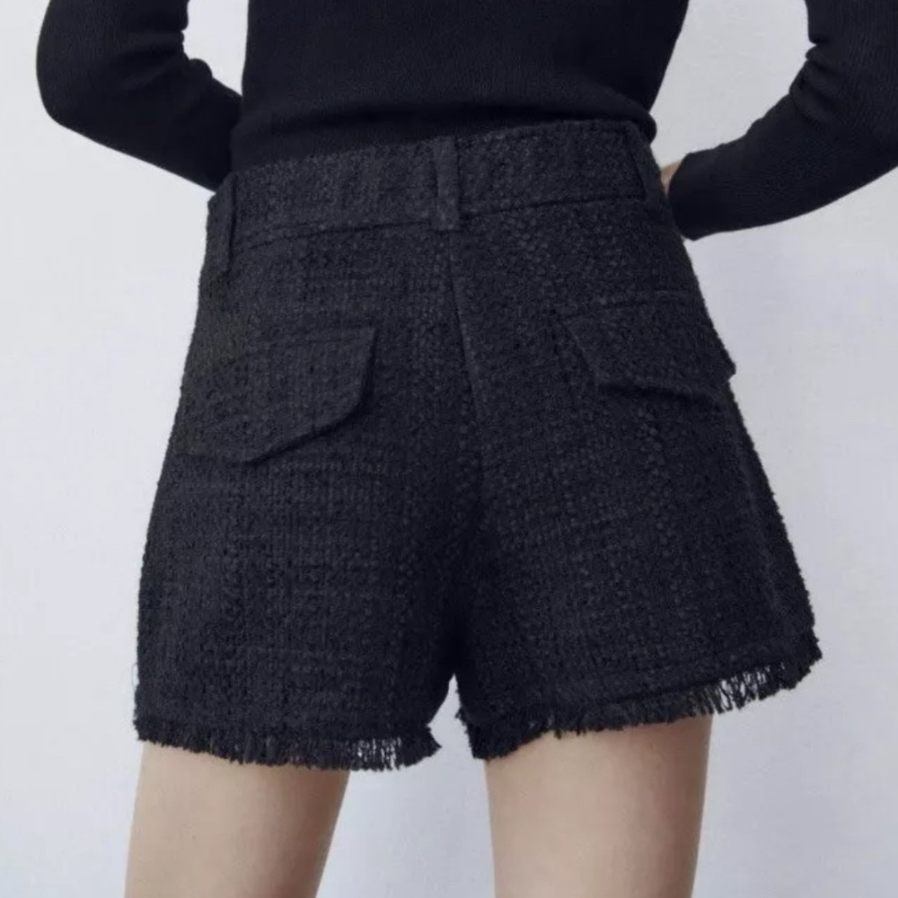 Zara Black Tweed Textured Adorable High Waisted Frayed Hem Shorts‎ - Picture 5 of 8